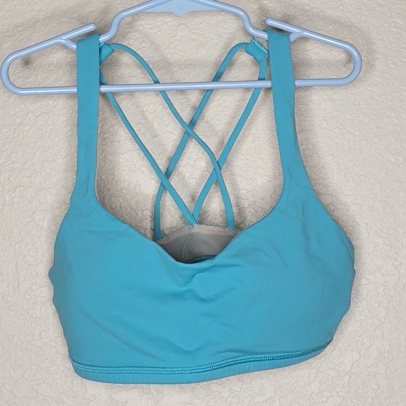 Lululemon Sports Bra Size 4 - Picture 1 of 3